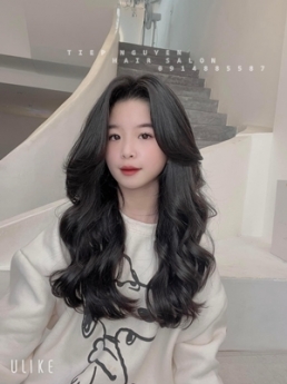 tóc xoăn ngắn hippie nhẹ nhàng style độc đáo - Tiệp Nguyễn Hair