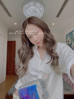 Top 27 kiểu tóc xoăn ngắn hippie cho phái nữ hiện đại - Tiệp Nguyễn Hair