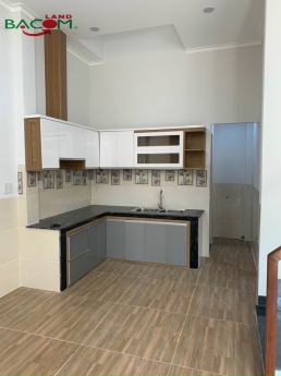 Chỉ 3,990 tỷ TL.Bán nhà 1 Trệt 1 lầu 73m2 đường ô tô SHR thổ cư (P. An Bình)