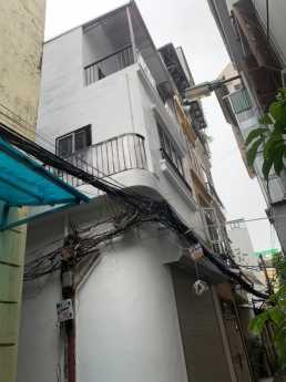 CHÍNH CHỦ BÁN NHÀ PHỐ CỔ NGỌC LÂM - 40M - 3 TẦNG - LÔ GÓC - 20M RA Ô TÔ . GIÁ 4,1 TỶ . LH