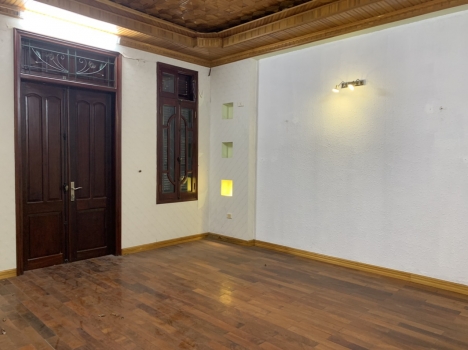 Cho thuê nhà Trần Duy Hưng làm Vp, Online 60m2x4 tầng