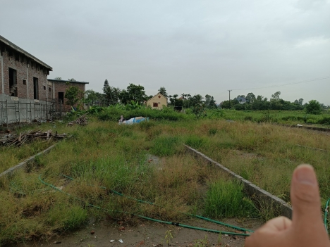 ngõ 40 trục đường quyết tiến 2 hợp đức Đồ Sơn Hải Phòng . chỉ có 980tr