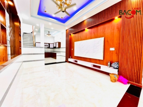 Nhà 1 trệt 1 lầu 96m2 SHR thổ cư đường ô tô gần đường Phạm Văn diêu P.Tân hạnh chỉ 2ty7