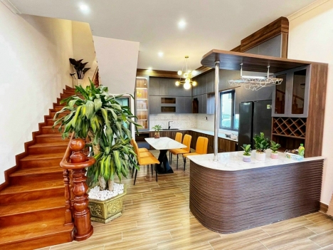 Cần bán biệt thự nghỉ dưỡng hai mặt tiền Khu Villa Nam Hồ, Phường 11, TP. Đà Lạt, giá 15  tỷ