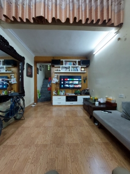 Bán nhà ngõ 87 Tam Trinh 32m*2 , 4 tầng , MT 3,2M , Giá chỉ nhỉnh 3 tỷ