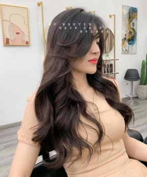 Tóc xoăn ngắn hippie mái chéo bồng bềnh - Tiệp Nguyễn Academy