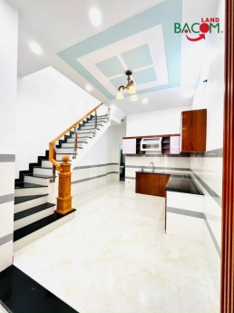 Nhà 1 trệt 1 lầu 96m2 SHR thổ cư đường ô tô gần đường Phạm Văn diêu P.Tân hạnh chỉ 2ty7