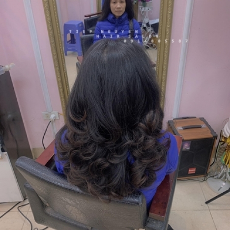 Tóc xoăn ngắn hippie, thời hiện đại cho phụ nữ - Tiệp Nguyễn Academy