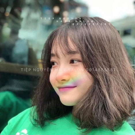 Tóc xoăn ngắn hippie nhẹ nhàng, xoăn ngang vai - Tiệp Nguyễn Academy