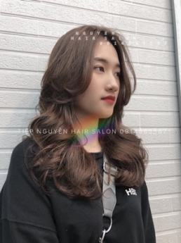 Tóc xoăn ngắn hippie, xoăn nhẹ nhàng mái bay - Tiệp Nguyễn Academy