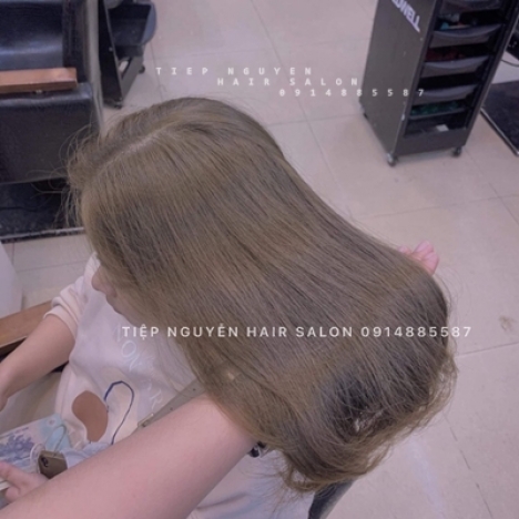 Xoăn ngắn hippie cho nữ mặt tròn. - Tiệp Nguyễn Academy