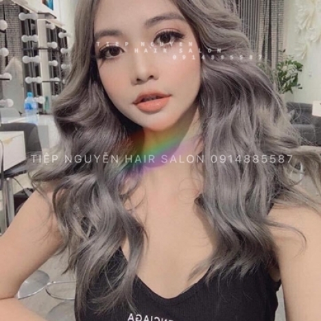 Tóc xoăn ngắn hippie, Tiệp Nguyễn Academy