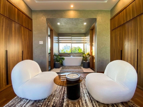 Bán rẻ nhà 3 tầng mới xây mặt tiền Nguyễn Phước Lan - Hoà Xuân 100m2 –Chỉ 14.8 tỷ (Còn TL).