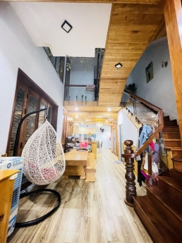 Bán nhà MT gần Thành Thái, Cẩm Lệ, 70m2, Nhà Đẹp, Nội Thất Châu Âu, Giá Rẻ gần 5 tỷ
