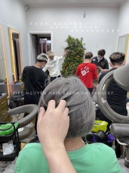 Tóc xoăn ngắn hippie nhẹ nhàng, xoăn hippie. - Tiệp Nguyễn Academy