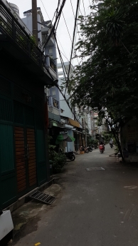 Nhà mới đẹp vào ở ngay, ô tô đổ cửa, 4x13, 2 tầng, đường Miếu Gò Xoài, Bình Tân giá 5 tỷ.