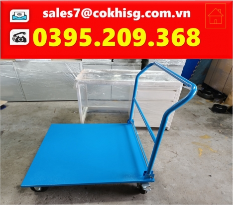 xe đẩy hàng 4 bánh.