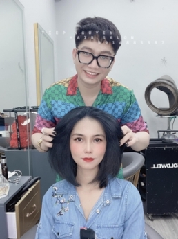 Tóc xoăn ngắn hippie nhẹ, uốn xoăn ngắn ngang vai. - Tiệp Nguyễn Academy