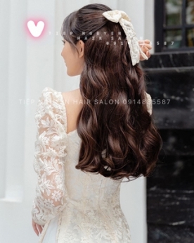 Hà Nội uốn xoăn ngắn hippie tặng hấp phục hồi - Tiệp Nguyễn Academy