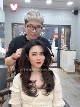 Tóc xoăn hippie ngắn, làm tóc giá rẻ Hà Nội - Tiệp Nguyễn Academy