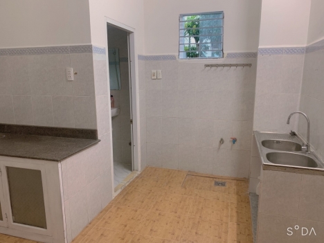 Bán nhà MT Đỗ Thúc Tịnh, Cẩm Lệ, 80m2, Nhà cũ, Chủ kẹt tiền, Giá Rẻ 4.85 tỷ