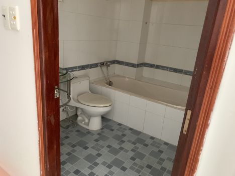 Cho Thuê MT đường Nguyễn Hoàng, P.An Phú, dt 80m2 3 lầu , phù hợp ở làm văn phòng công ty