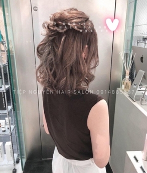 Tóc ngắn hippie, xoăn ngắn hippie nhẹ mái bay - Tiệp Nguyễn Academy