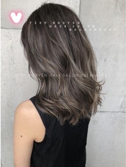 Uốn xoăn hippie ngắn ngang vai đẹp tự nhiên giá rẻ - Tiệp Nguyễn Academy