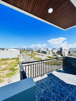 Bán nhà 3 tầng Hương Sơ View Công Viên