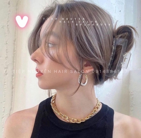 Uốn xoăn hippie ngắn ngang vai đẹp tự nhiên giá rẻ - Tiệp Nguyễn Academy