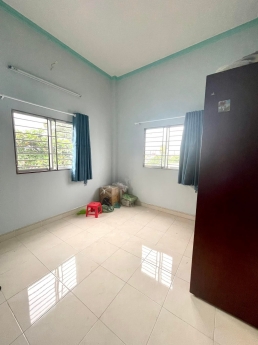 Ô TÔ ĐỔ CỬA, KHU VỰC ĐANG PHÁT TRIỂN MẠNH QUẬN 8, 4 TẦNG 45M2, nhỉnh 4 tỷ.