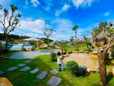 Cần bán gấp quán Cà phê check in view đẹp đường Lâm Văn Thạnh, Đà Lạt 1377m2