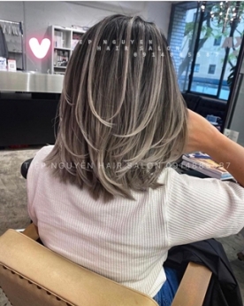 Tóc uốn xoăn ngắn hippie, làm tóc giá rẻ - Tiệp Nguyễn Academy