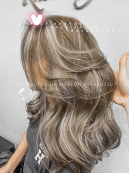 Hà nội làm tóc xoăn ngắn hippie giá rẻ uy tín - Tiệp Nguyễn Academy
