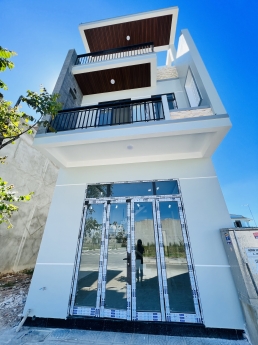 Bán nhà 3 tầng Hương Sơ View Công Viên