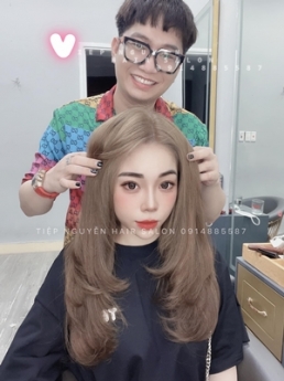 Top 4 style tóc xoăn ngắn hippie cho nàng, uốn tóc giá rẻ - Tiệp Nguyễn Academy