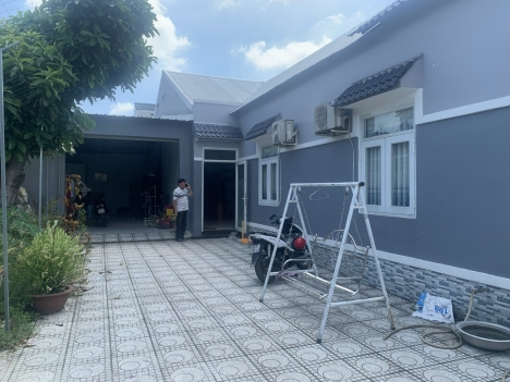 Bán nhà mái thái còn mới tinh kế bên giáo xứ Xuân trà,  Hố Nai