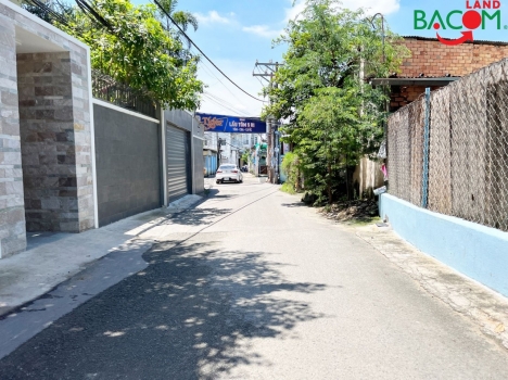 Bán nhà cấp 4 phường Bình Đa sổ riêng thổ cư.
