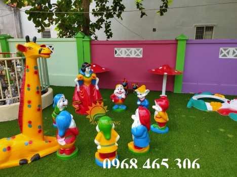 Tượng trang trí sân chơi trẻ em