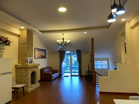 Cần bán gấp nhà view đẹp đường Nguyễn Hữu Cảnh, Đà Lạt 192m2 giá 11 tỷ