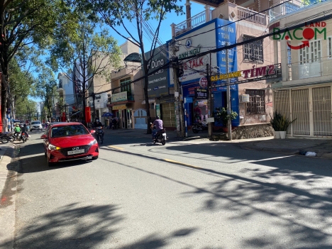 Chỉ có 8,290 tỷ th. lượng.Bán nhà Lầu mặt tiền kinh doanh đường Phan Đình Phùng (P.Trung Dũng)
