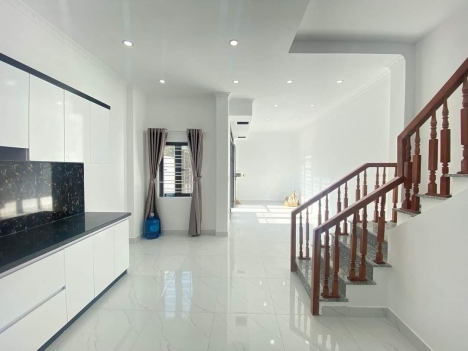 chủ chuyển nhượng  nhà 3 tầng tại phấn dũng anh dũng Dương Kinh 1,6 tỷ