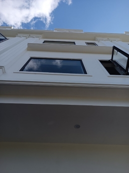 chủ chuyển nhượng  nhà 3 tầng tại hải thành giá chi 1,8 tỷ