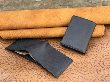 Ví Nam Saffiano - Tận Xưởng Không Qua Trung Gian