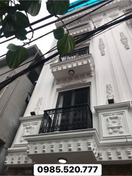 Bán gấp nhà Nguyễn Văn Cừ DT35 nhà 4 tầng 4.5  giã 4.85tỷ