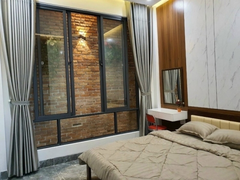 Mặt tiền kinh doanh 3 tầng Tô Hiệu mới xây gần Ngã tư Hoàng Thị Loan