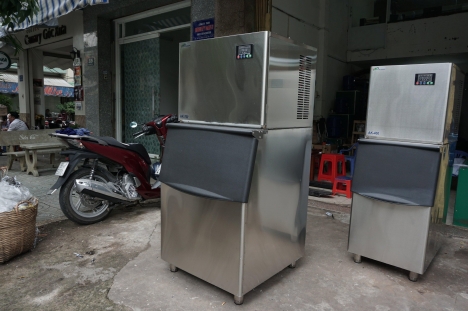 máy đá viên khối lượng 310kg/24h máy bền, giá tốt