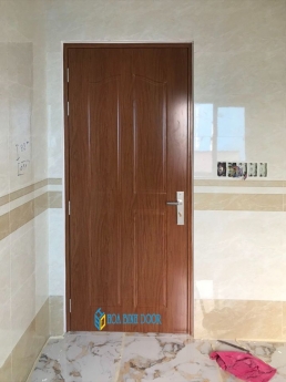 Cửa nhựa phòng ngủ Composite tại Tân Uyên - Bình Dương