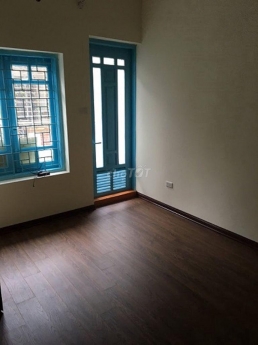 Cho thuê nhà Hồ Ba Mẫu 65m2x4  ở HGD