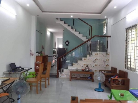 Bán gấp nhà 2 tầng Bàu Mạc 6 Đất Biển Nguyễn Chánh